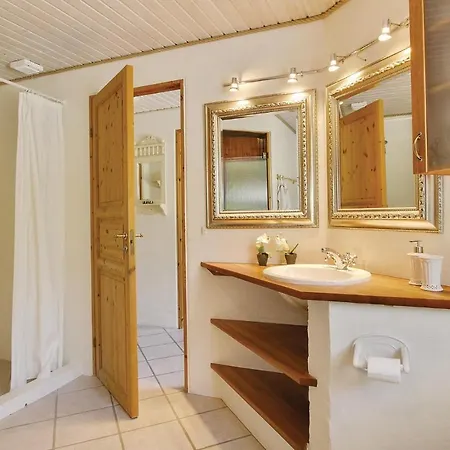 펜션 Stunning Home In Blokhus With Sauna *